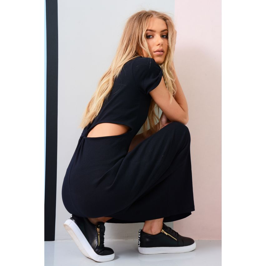 Lovemystyle Black robe Maxi avec Twist Mid et manches courtes