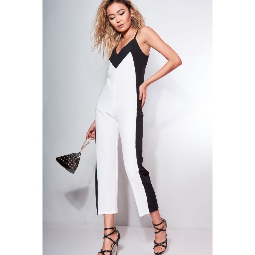 Lovemystyle witte Jumpsuit met dikke zwarte Hemline