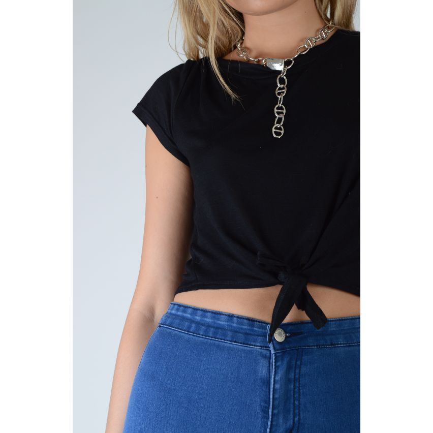 Lovemystyle Black T-Shirt Crop Top avec une attache avant